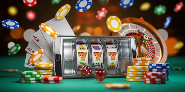 Mobile app interface showing payment and game options